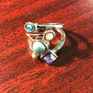 Lia sophia ring - size 8